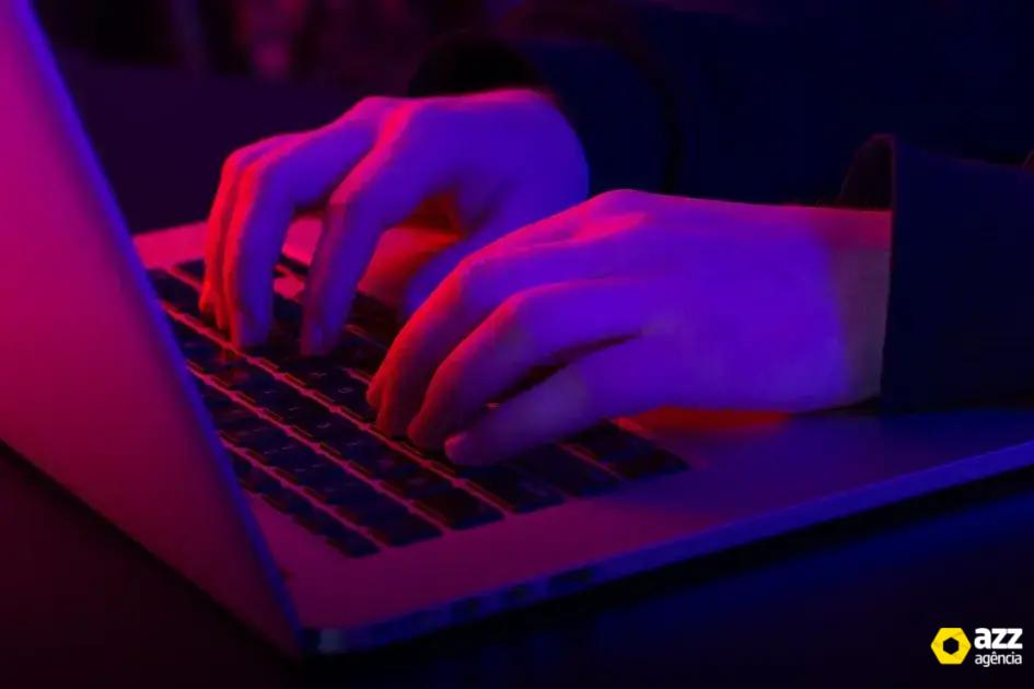 Criação de conteúdo relevante para atrair e converter Criação de conteúdo relevante para atrair e converter